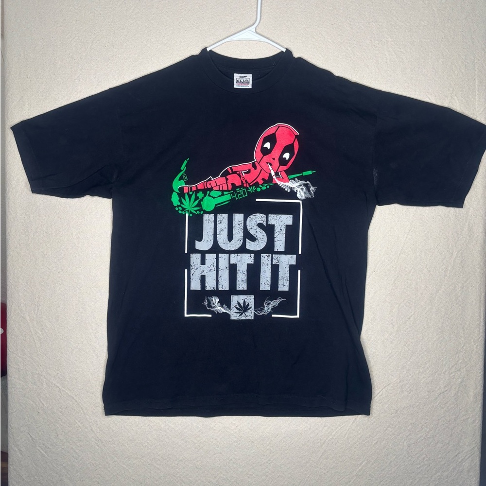 Men’s 2XL just hit it shirt